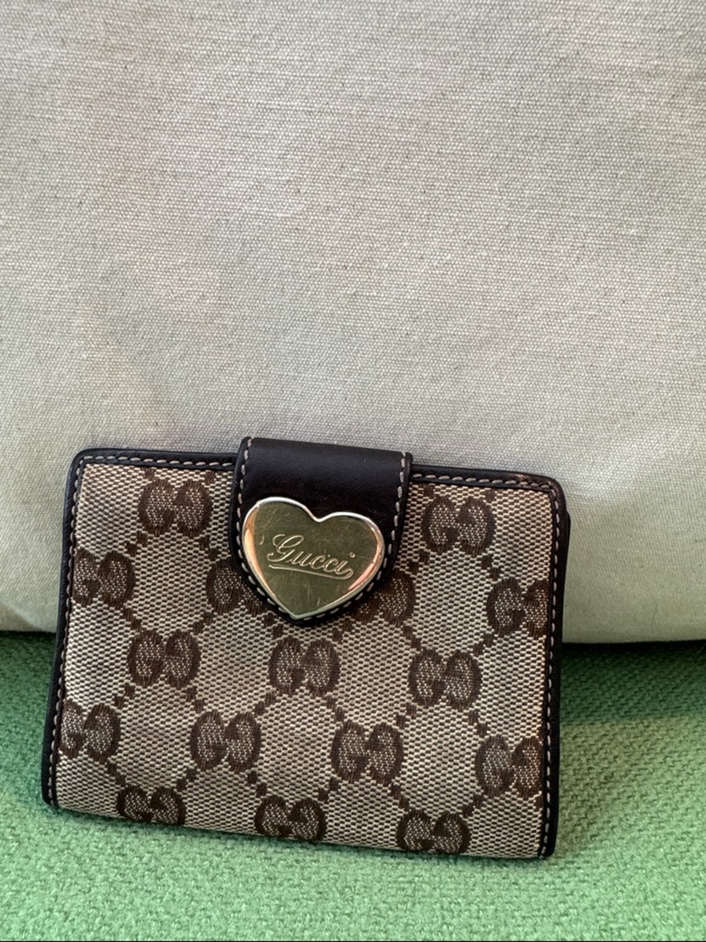 Gucci Brown GG Canvas Card Holder with Heart Emblem COA